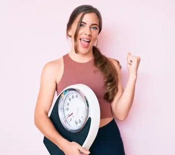 تازه‌ترین ترندهای لاغری ۲۰۲۵ | از مکمل‌های نوآورانه تا سبک‌های غذایی جدید